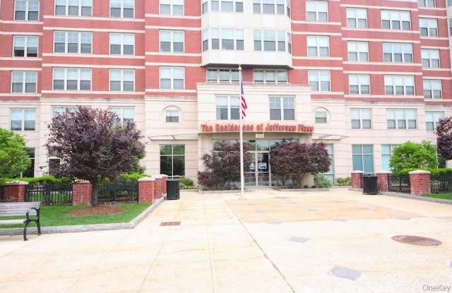 300 Mamaroneck Avenue unit: 617