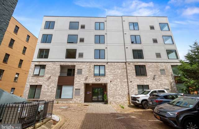 919 12TH Street NE unit: A305