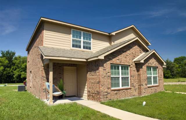 1708 S Waco Street