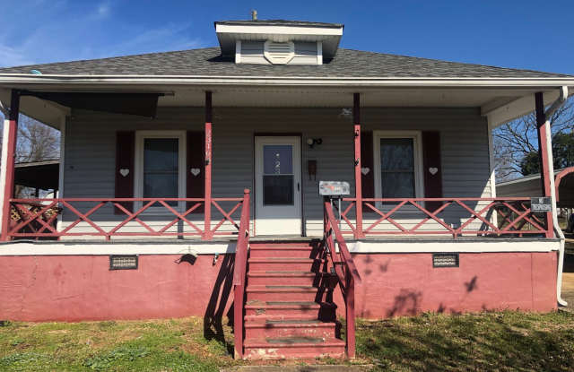 Great Belmont Location - close to everything! Pet-Friendly!