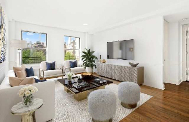 Photo of 159 E 81st St