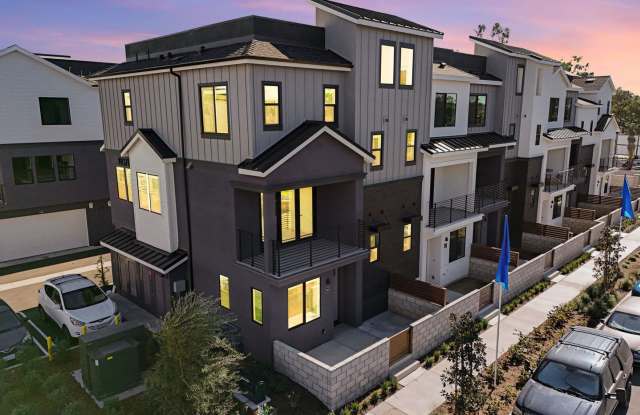 Modern Coastal Townhome Living at Coastlands in Surf City