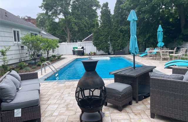 1 Castleview Court