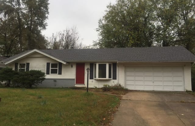 2904 E Monroe Terrace - 2904 East Monroe Terrace, Springfield, MO 65802