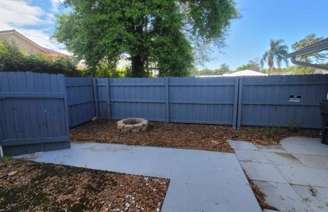 13989 Veronica Court