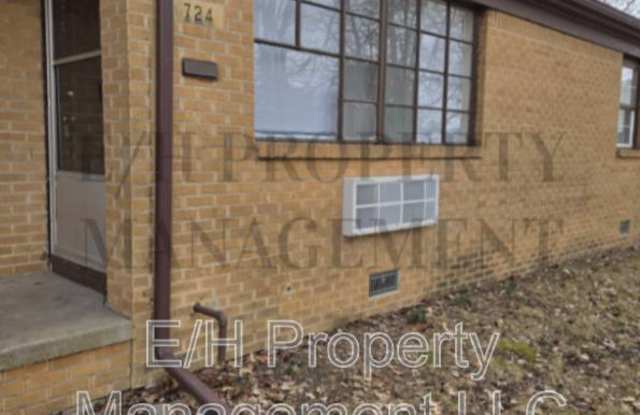 724 South Hunter
