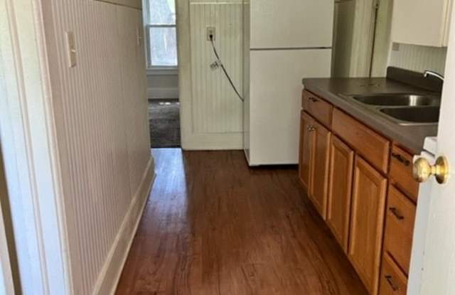 627 North Park Street - Upper