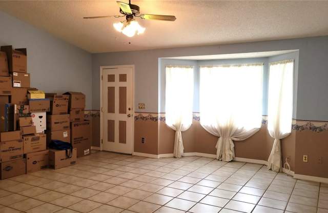 564 W CENTRAL AVENUE