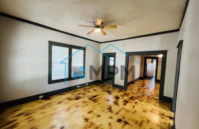 304 South 2nd Street