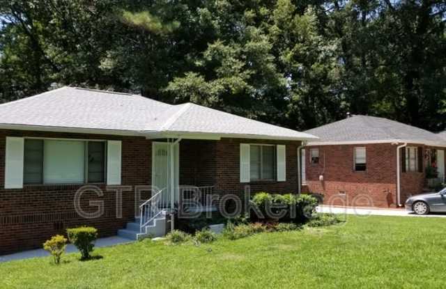 Photo of 1533 Alder Lane SW