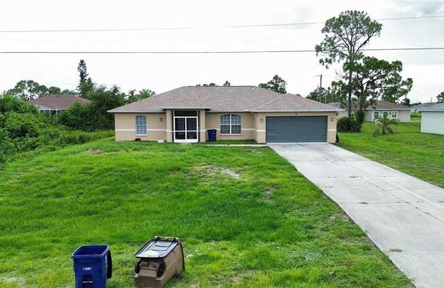 Photo of 819 Abrams Boulevard