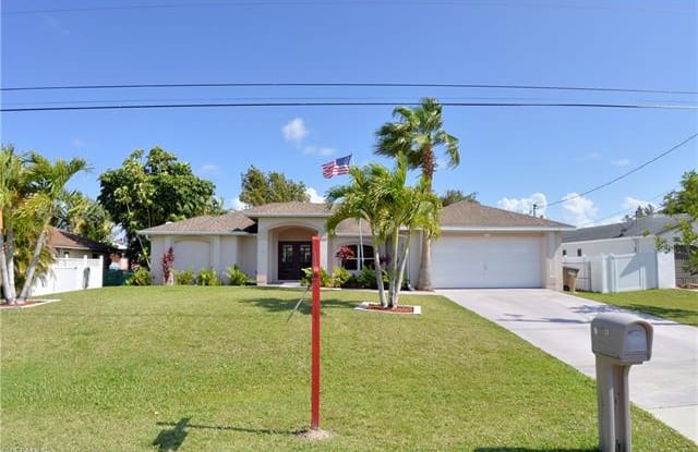 1027 SW 6th CT - 1027 Southwest 6th Court, Cape Coral, FL 33991