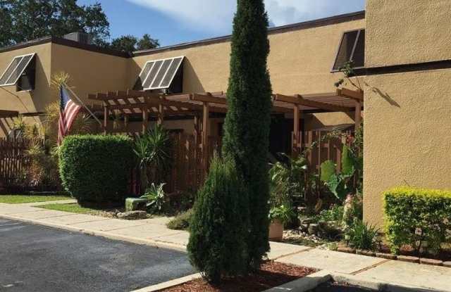 Photo of 10740 S Golfview Dr