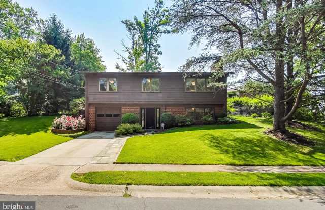 Photo of 6515 E HALBERT Road