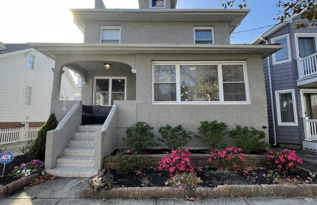 6 S Swarthmore Ave