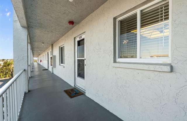 3428 LAKE BAYSHORE DRIVE