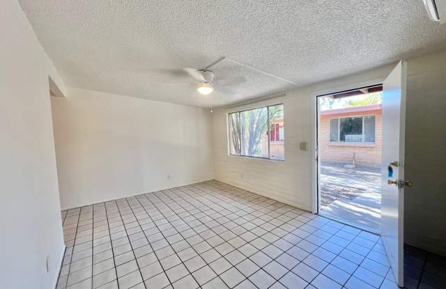 Photo of Charming Central Townhome