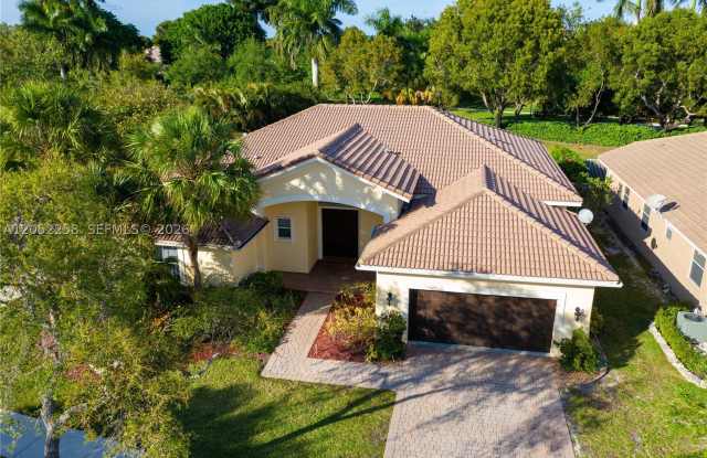 3929 Osprey Ct