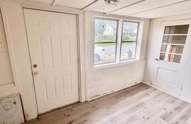 111 S MCDONALD Street