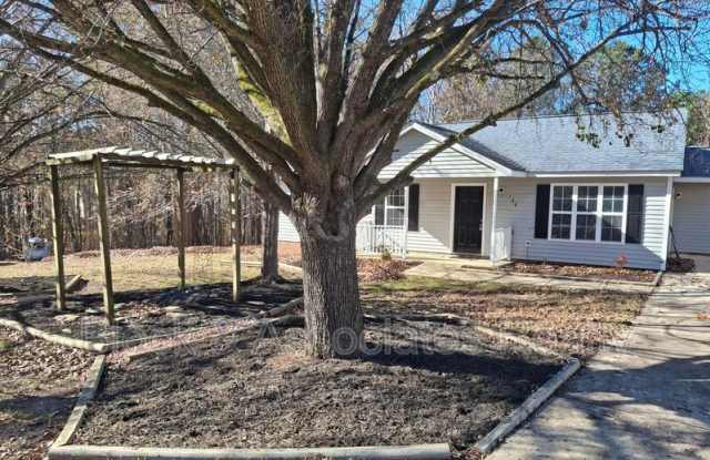 Photo of 144 Holly Mountain Rd