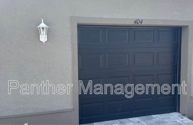 404 NE 24TH Pl