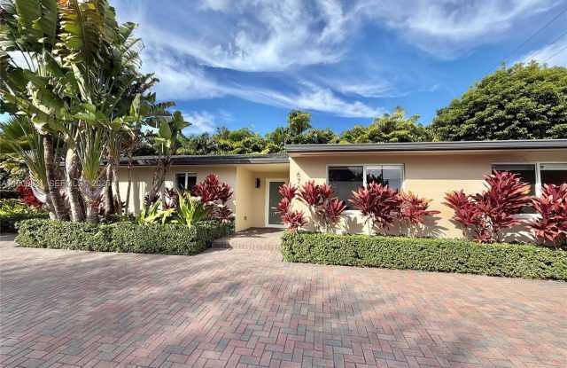 Photo of 6701 SW 49th Ter