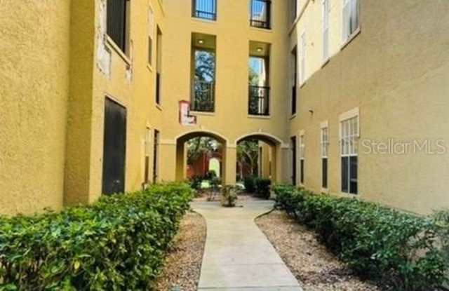 1341 ARBOR VISTA LOOP