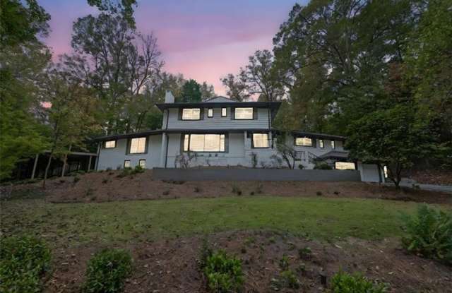 Photo of 3018 W Pine Valley Road W