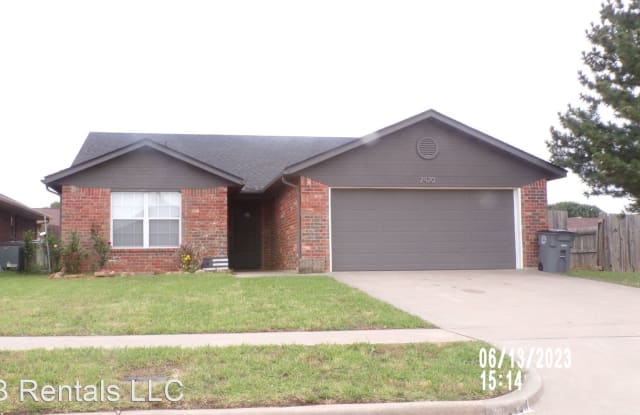 2420 SW 44th Street - 2420 Southwest 44th Street, Lawton, OK 73505