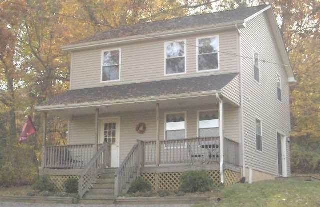 Photo of 3 Bedroom 2.5 Bath House