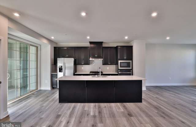 7920 BRANDY STATION RD