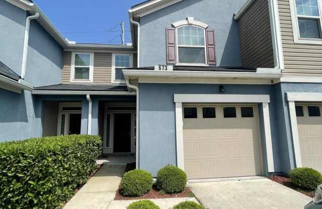 Photo of 673 REESE Avenue