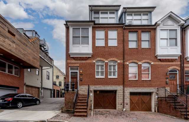 1009 S. Decker Avenue/3 Bedroom, 3.5 Bath in Canton