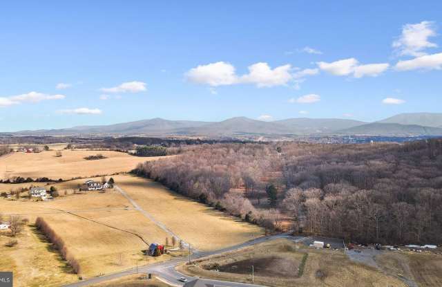 Photo of 156 RAE Court