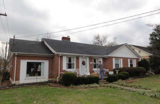 Photo of Great 3 bedroom in Potter Gray school district!