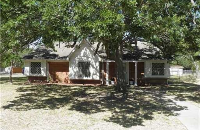 1201 Berkeley Street - 1201 Berkeley Street, College Station, TX 77840