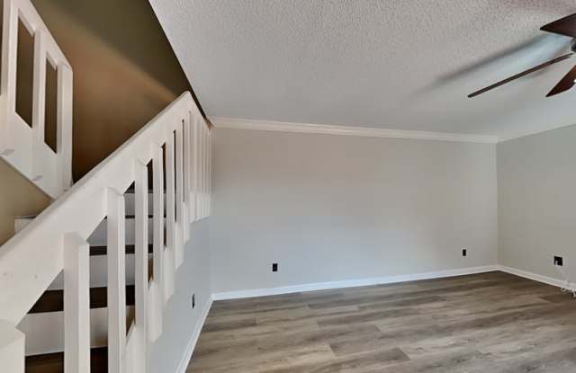 1507 Winter Green Blvd