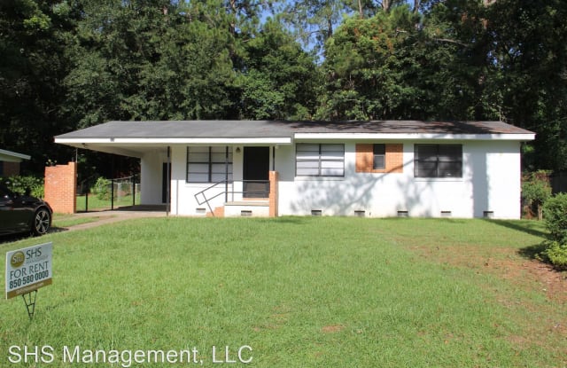 221 N. Lipona Rd. - 221 N. Lipona - 221 North Lipona Road, Tallahassee, FL 32304