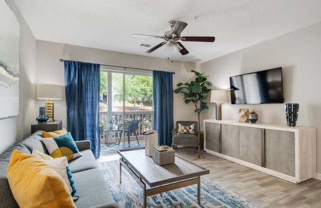 North Park at Eagle's Landing Apartments