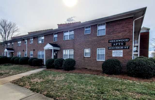 Sherwood Apartments | 200 High Street Apt #7