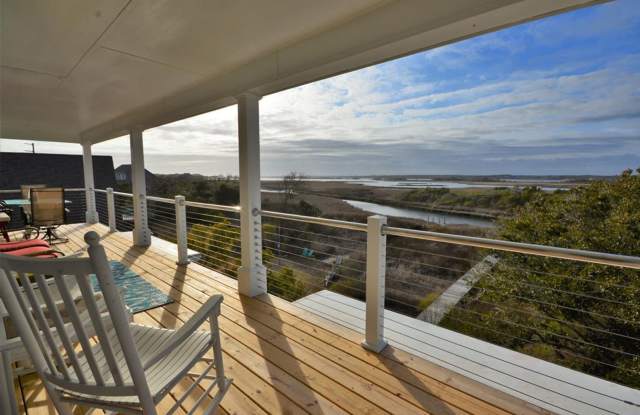 Sound Front 4 Bedroom Home-Gorgeous Views! *OFF-SEASON RENTAL* photos photos