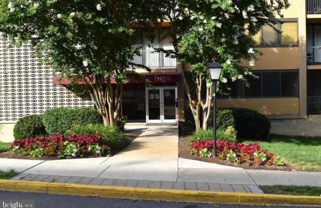 4 S VAN DORN Street unit: 503