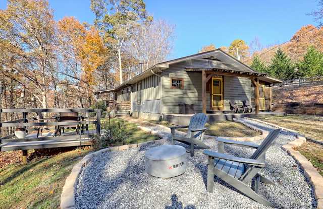 Photo of 488 Mountainside Dr