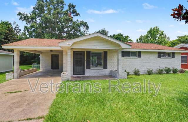 111 Valentine Dr