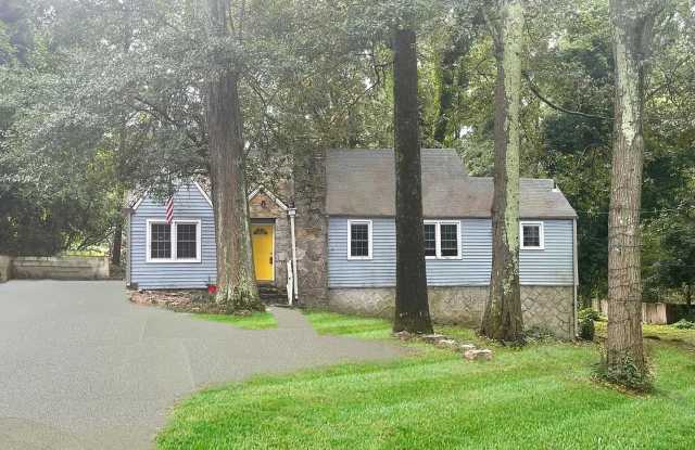3 Bed 2 Bath in Atlanta!