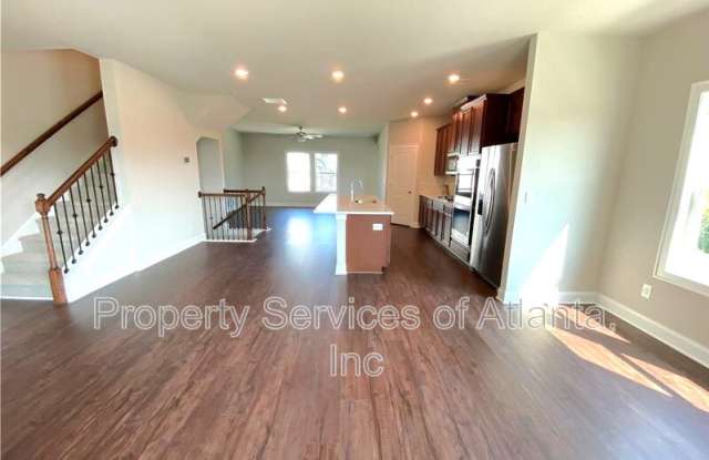 912 Sweetwater Grv