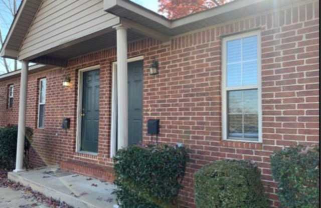 329 Steele Avenue Unit 1