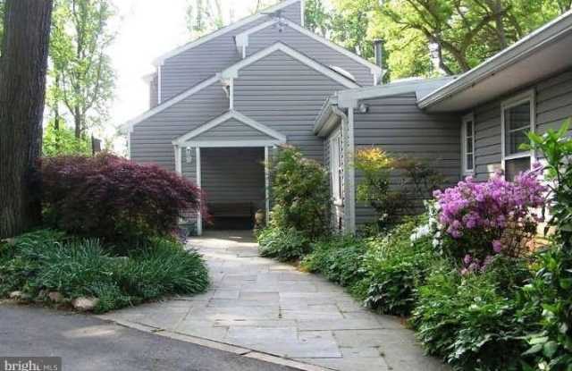 10409 GARY RD