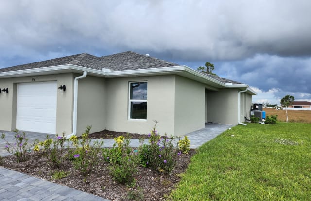 1741 Diplomat Pkwy West - 1741 Diplomat Parkway West, Cape Coral, FL 33993