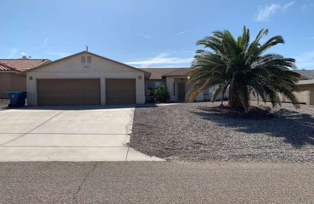 1910 Willow Ave - 1910 Willow Avenue, Lake Havasu City, AZ 86403